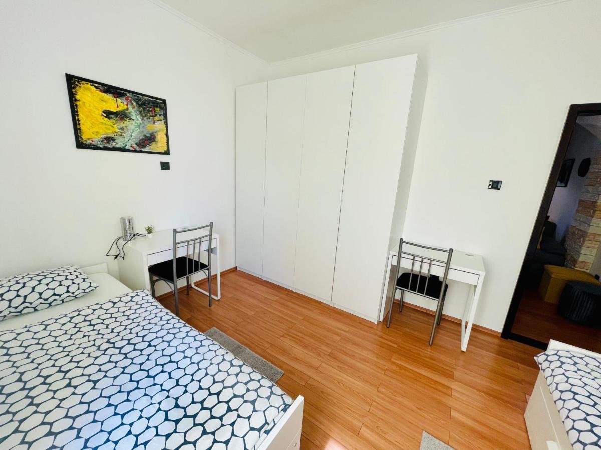 Apartman Three Queens Fiume Esterno foto