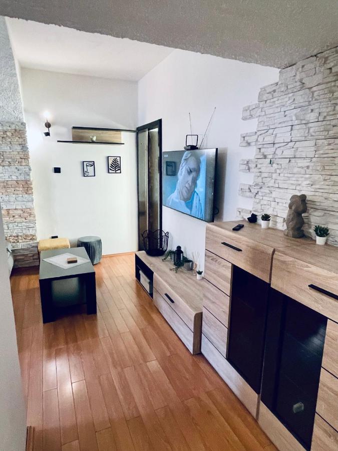 Apartman Three Queens Fiume Esterno foto