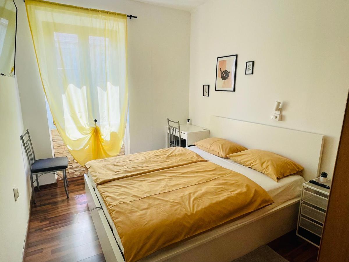 Apartman Three Queens Fiume Esterno foto