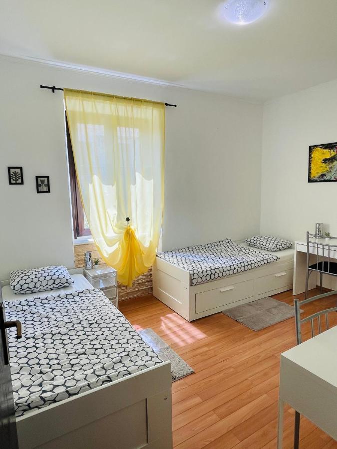 Apartman Three Queens Fiume Esterno foto